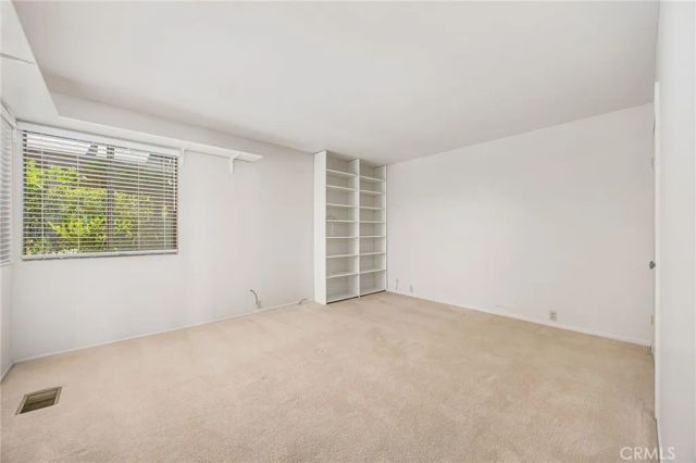 10960 Treeside Lane, Escondido, CA 92026
