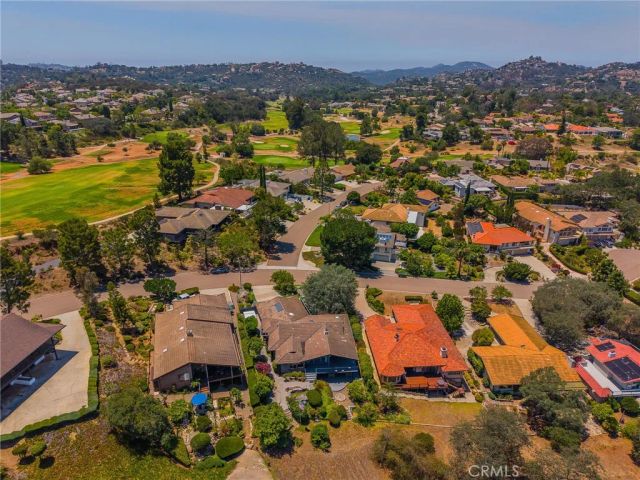 10960 Treeside Lane, Escondido, CA 92026
