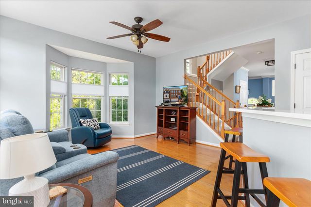 19209 KEPHARTS MILL TER, Leesburg, VA 20176