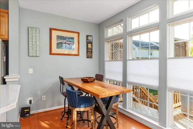 19209 KEPHARTS MILL TER, Leesburg, VA 20176