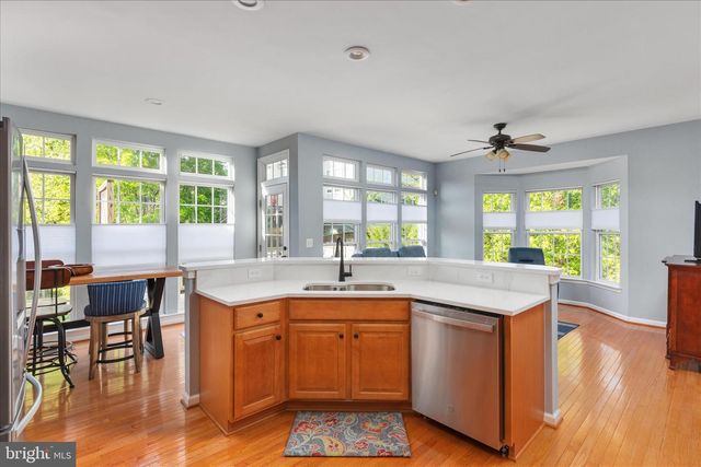 19209 KEPHARTS MILL TER, Leesburg, VA 20176