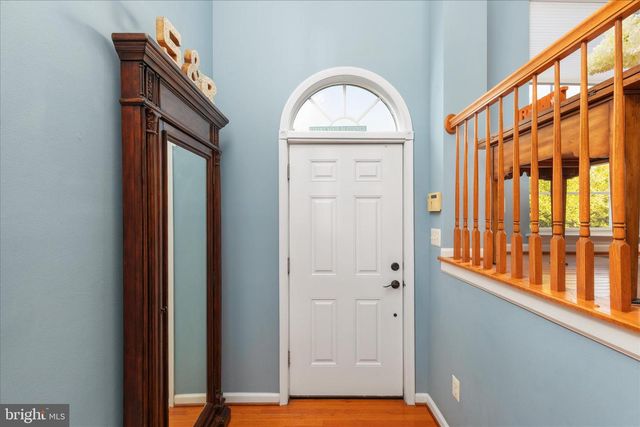 19209 KEPHARTS MILL TER, Leesburg, VA 20176
