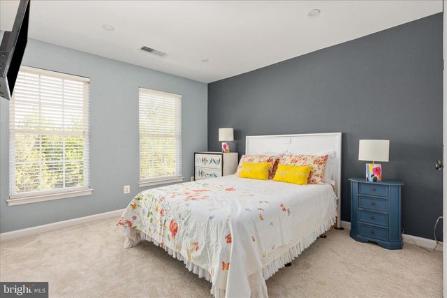 19209 KEPHARTS MILL TER, Leesburg, VA 20176