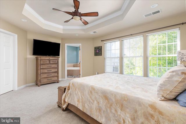 19209 KEPHARTS MILL TER, Leesburg, VA 20176