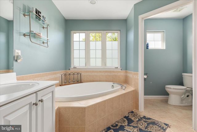19209 KEPHARTS MILL TER, Leesburg, VA 20176