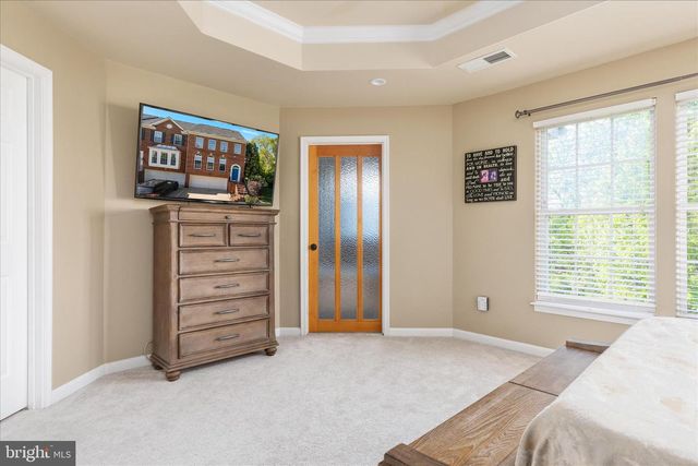 19209 KEPHARTS MILL TER, Leesburg, VA 20176