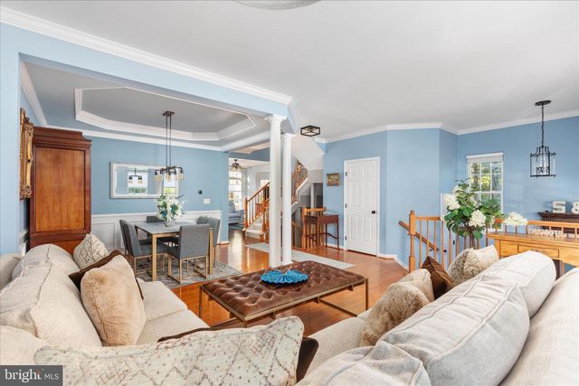 19209 KEPHARTS MILL TER, Leesburg, VA 20176