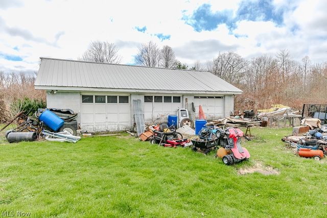 2242 Dock Road, Madison, OH 44057