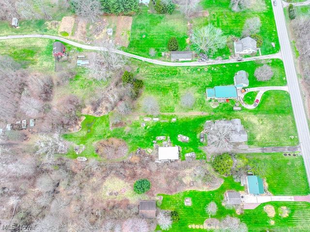2242 Dock Road, Madison, OH 44057