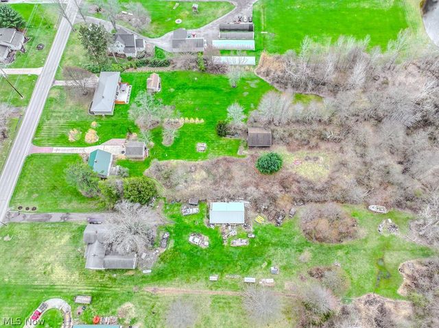 2242 Dock Road, Madison, OH 44057