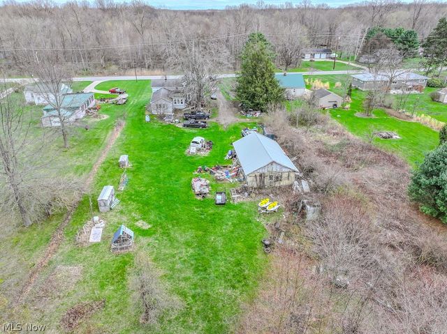 2242 Dock Road, Madison, OH 44057