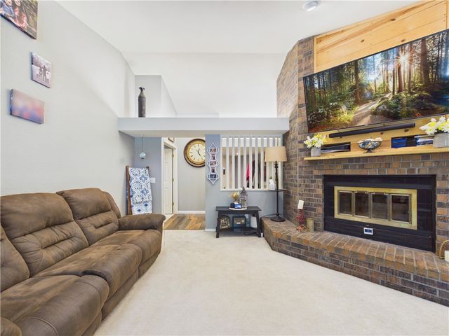3 Dolphin Lane, Bella Vista, AR 72715
