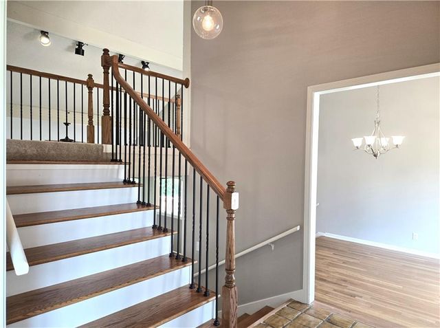 9786 W 101 Terrace, Overland Park, KS 66212