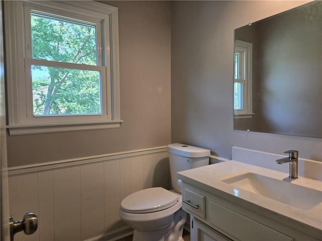 9786 W 101 Terrace, Overland Park, KS 66212