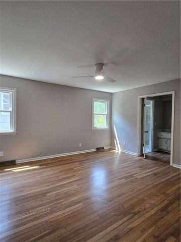 9786 W 101 Terrace, Overland Park, KS 66212