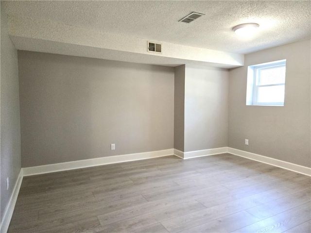 9786 W 101 Terrace, Overland Park, KS 66212