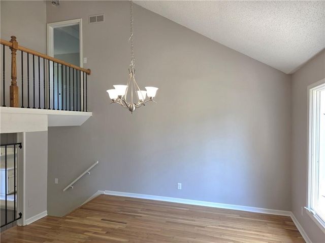 9786 W 101 Terrace, Overland Park, KS 66212