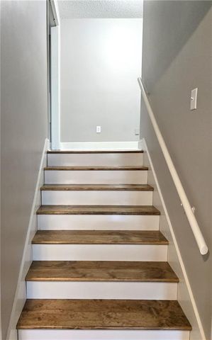9786 W 101 Terrace, Overland Park, KS 66212