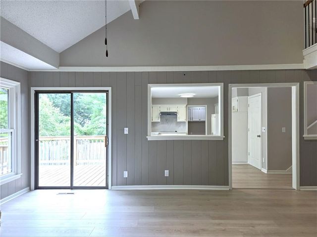 9786 W 101 Terrace, Overland Park, KS 66212