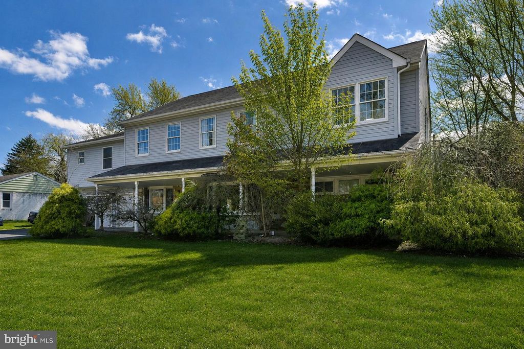 1194 ELBERTA AVE, Bensalem, PA 19020