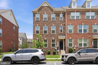 10993 OSWESTRY ST, Waldorf, MD 20603