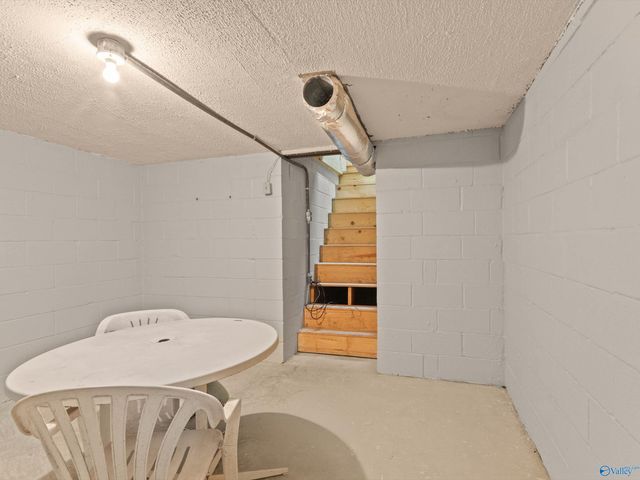 18096 Tillman Mill Road, Athens, AL 35614