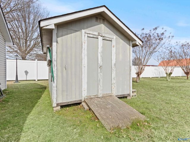 18096 Tillman Mill Road, Athens, AL 35614