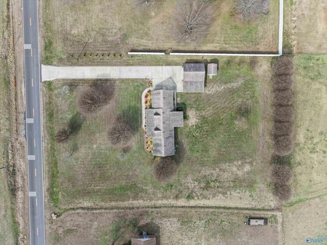 18096 Tillman Mill Road, Athens, AL 35614