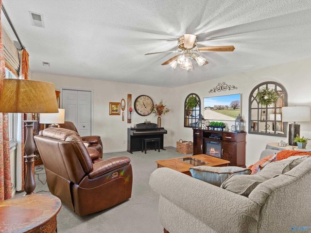 18096 Tillman Mill Road, Athens, AL 35614