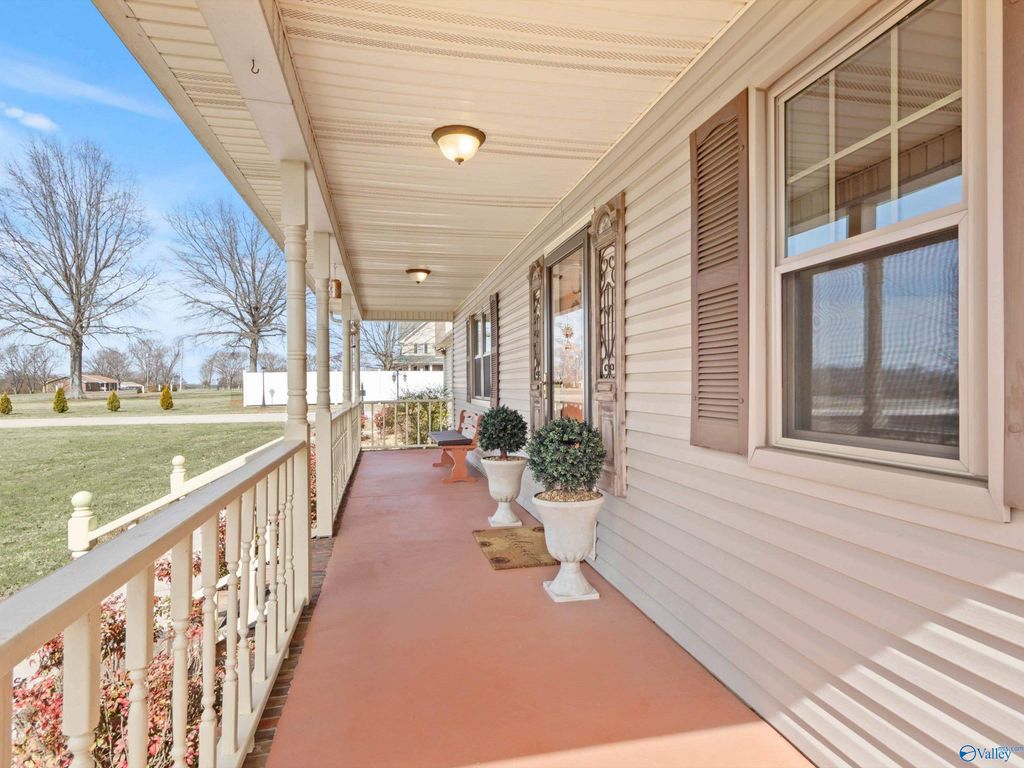 18096 Tillman Mill Road, Athens, AL 35614