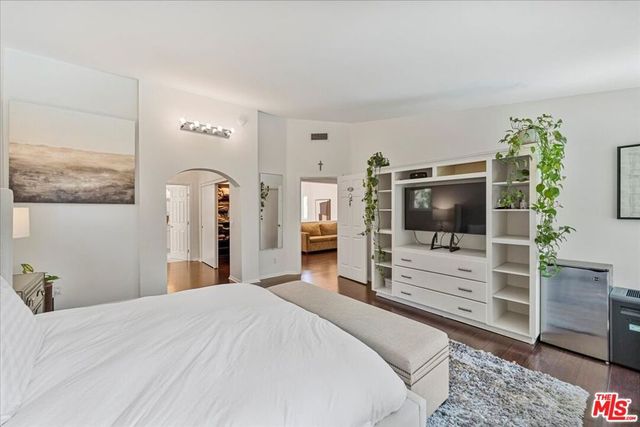 12834 Landale Street, Studio City, CA 91604