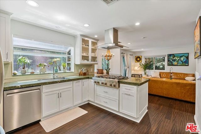12834 Landale Street, Studio City, CA 91604
