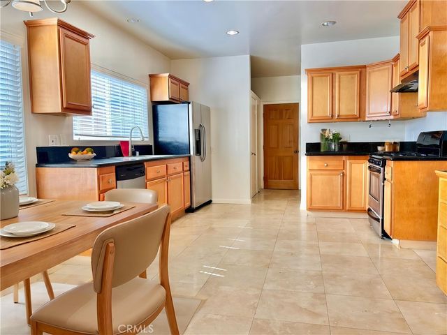 1431 N Pacific, Glendale, CA 91202