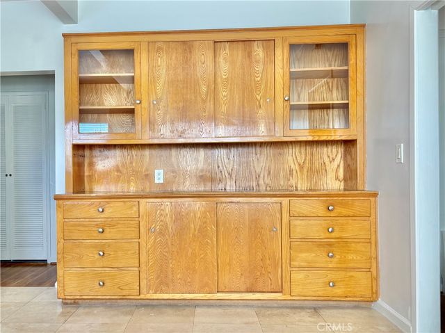 1431 N Pacific, Glendale, CA 91202