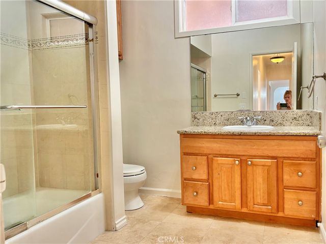 1431 N Pacific, Glendale, CA 91202