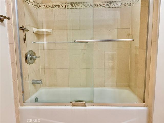 1431 N Pacific, Glendale, CA 91202