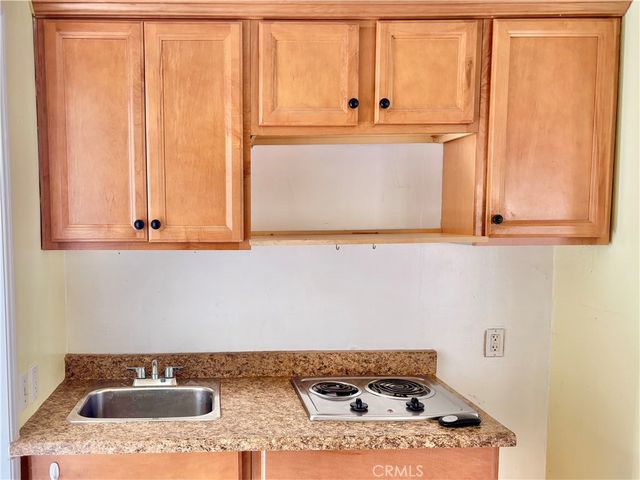 1431 N Pacific, Glendale, CA 91202