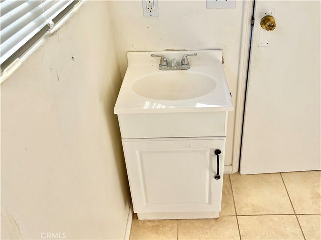 1431 N Pacific, Glendale, CA 91202