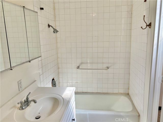 1431 N Pacific, Glendale, CA 91202