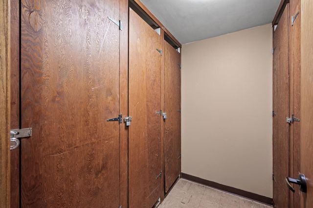 1901 Emerson Avenue S 303, Minneapolis, MN 55403