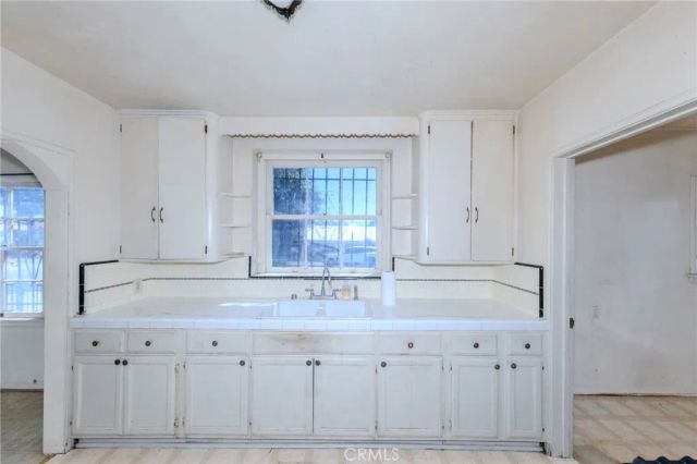 4076 Liberty Boulevard, South Gate, CA 90280
