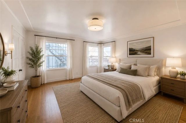 4076 Liberty Boulevard, South Gate, CA 90280