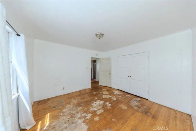 4076 Liberty Boulevard, South Gate, CA 90280