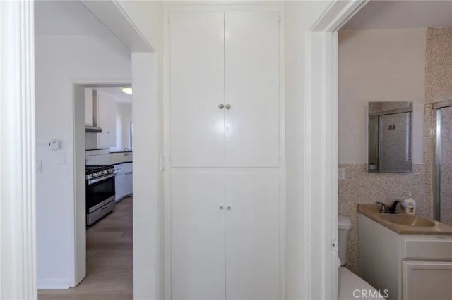 4076 Liberty Boulevard, South Gate, CA 90280