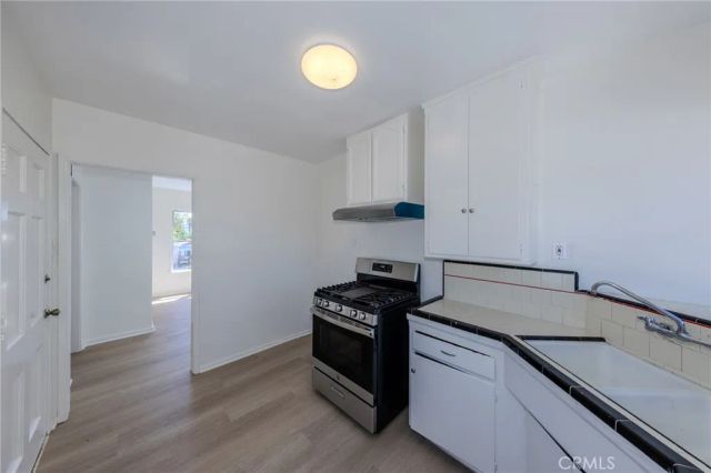 4076 Liberty Boulevard, South Gate, CA 90280