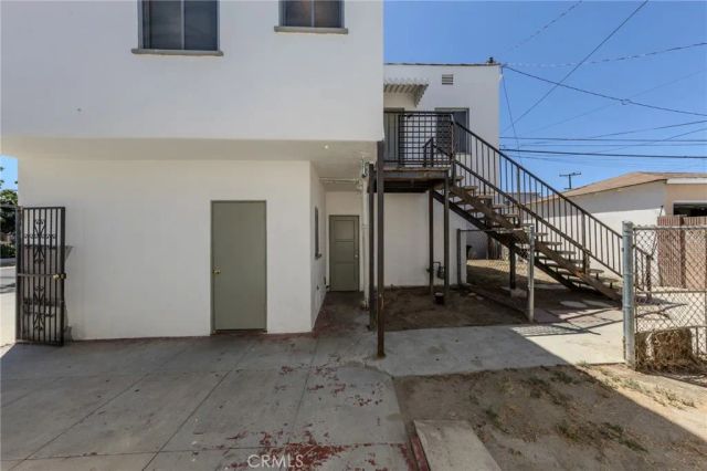 4076 Liberty Boulevard, South Gate, CA 90280