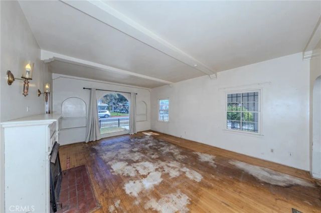 4076 Liberty Boulevard, South Gate, CA 90280