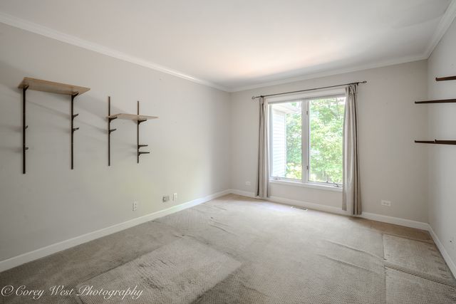 1644 Derby Drive, Batavia, IL 60510