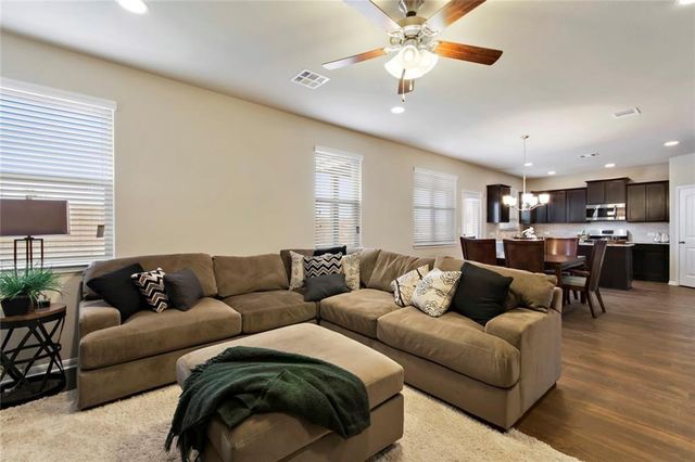 944 Palo Duro DR, Round Rock, TX 78664