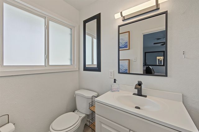 5537 Wheaton Drive, Fort Worth, TX 76133